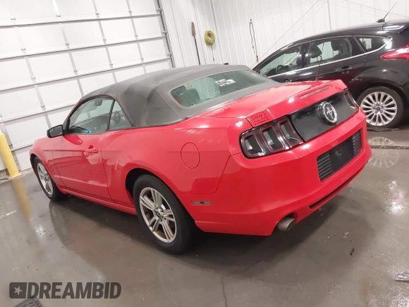2013 Ford Mustang V6 with VIN 1ZVBP8EM7D5224564, listed as a IAAI auction lot 42148843 with 121,289 mi miles and . Bid and sale history available at DreamBid. Image 14.