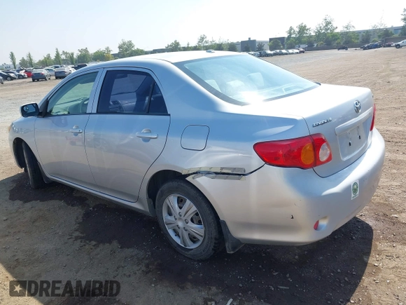 2009 Toyota Corolla z VIN JTDBL40E099033012, wystawiony jako IAAI lot #42565753 z przebiegiem 188 314 mil mil oraz . Historia ofert i sprzedaży dostępna na DreamBid. Obrazek 3.