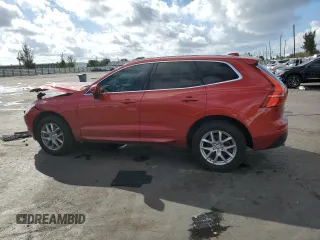 2021 Volvo XC60 Momentum z VIN YV4102DK6M1760331, wystawiony jako Copart lot #46065995 z przebiegiem 22 703 mil mil oraz Szkoda całkowita • Salvage title. Historia ofert i sprzedaży dostępna na DreamBid. Obrazek 2.