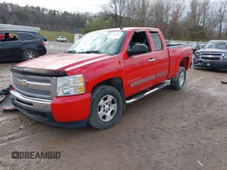 2009 Chevrolet Silverado 1500 LT with VIN 1GCEK29J09Z228449, listed as a IAAI auction lot 41823083 with 145,109 mi miles. Bid and sale history available at carsss.com. Image 17.