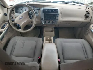 2001 Ford Explorer Sport Trac z VIN 1FMZU67E81UC83155, wystawiony jako Copart lot #59382205 z przebiegiem 258 414 mil mil oraz Szkoda całkowita • Salvage title. Historia ofert i sprzedaży dostępna na DreamBid. Obrazek 8.