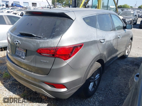 2018 Hyundai Santa Fe 2.4L with VIN 5NMZT3LB8JH076788, listed as a IAAI auction lot 42421969 with 49,689 mi miles and . Bid and sale history available at DreamBid. Image 4.