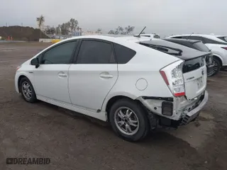 2010 Toyota Prius II with VIN JTDKN3DU5A1309158, listed as a IAAI auction lot 41921587 with 207,684 mi miles. Bid and sale history available at carsss.com. Image 3.