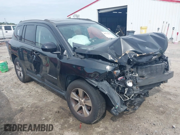 2016 Jeep Compass Latitude with VIN 1C4NJDEB2GD746067, listed as a IAAI auction lot 40512860 with 119,360 mi miles. Bid and sale history available at carsss.com. Image 1.