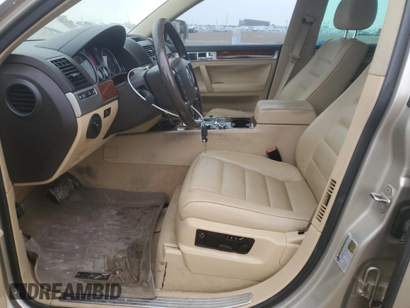 2007 Volkswagen Touareg V6 with VIN WVGZE77L37D052271, listed as a Copart auction lot 44639295 with 150,402 mi miles and Clean Title. Bid and sale history available at DreamBid. Image 7.