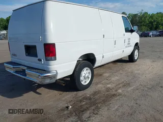 2006 Ford Econoline Cargo with VIN 1FTSE34L76HA05464, listed as a IAAI auction lot 42182588 with 18,884 mi miles. Bid and sale history available at carsss.com. Image 4.