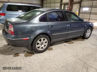 2003 Volkswagen Passat GLX with VIN WVWRH63B93P439225, listed as a Copart auction lot 47828655 with 149,263 mi miles and Salvage Title. Bid and sale history available at carsss.com. Image 3.