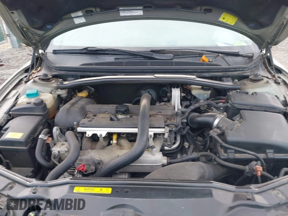 2006 Volvo S80 with VIN YV1TS592361444561, listed as a IAAI auction lot 41569509 with 147,917 mi miles. Bid and sale history available at carsss.com. Image 10.