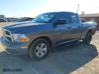 2009 Dodge Ram 1500 SLT with VIN 1D3HB18T89S737859, listed as a IAAI auction lot 41156420 with 182,349 mi miles. Bid and sale history available at carsss.com. Image 2.