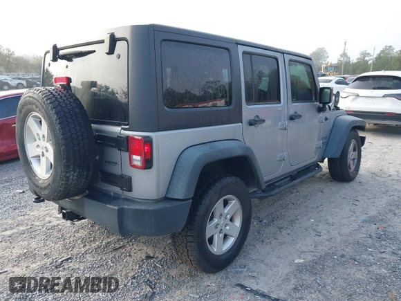 2014 Jeep Wrangler Unlimited Sport with VIN 1C4BJWDG8EL314792, listed as a IAAI auction lot 41489203 with 94,382 mi miles. Bid and sale history available at carsss.com. Image 4.