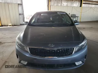 2018 Kia Forte LX with VIN 3KPFL4A72JE277696, listed as a Copart auction lot 47819695 with 171,950 mi miles and Salvage Title. Bid and sale history available at carsss.com. Image 5.