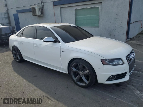 2011 Audi S4 Prestige with VIN WAUKGAFLXBA076475, listed as a Copart auction lot 86623734 with 157,197 mi miles and Salvage Title. Bid and sale history available at carsss.com. Image 4.