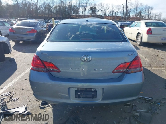 2009 Toyota Avalon XL with VIN 4T1BK36B19U350297, listed as a IAAI auction lot 41589714 with 141,003 mi miles. Bid and sale history available at carsss.com. Image 16.