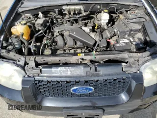2007 Ford Escape XLT with VIN 1FMYU03197KA85751, listed as a Copart auction lot 50204745 with 120,196 mi miles and Salvage Title. Bid and sale history available at carsss.com. Image 12.