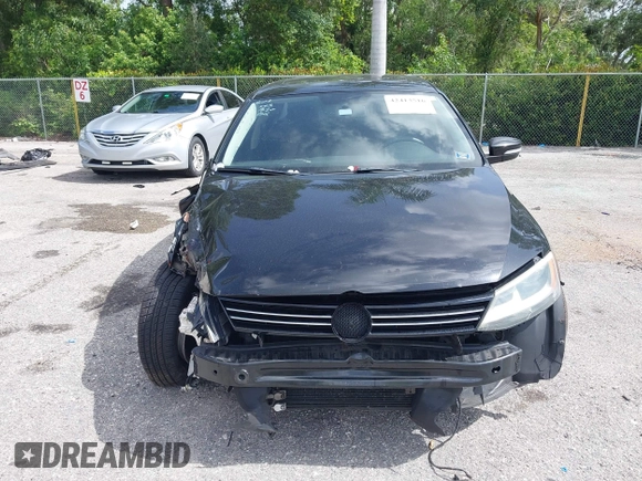 2012 Volkswagen Jetta SE с VIN 3VWDP7AJ4CM392797, выставлен на аукционе IAAI как лот 42413516 с пробегом 183 331 миль миль и . История ставок и продаж доступна на DreamBid. Изображение 13.