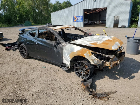 2011 Hyundai Genesis Coupe with VIN KMHHT6KD0BU062812, listed as a Copart auction lot 66481984 with 0 mi miles and Non Repairable. Bid and sale history available at carsss.com. Image 4.