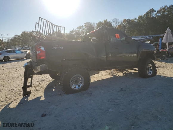 2013 Chevrolet Silverado 1500 Work Truck with VIN 1GCNKPEA5DZ374695, listed as a Copart auction lot 84344964 with 190,873 mi miles and Salvage Title. Bid and sale history available at carsss.com. Image 3.