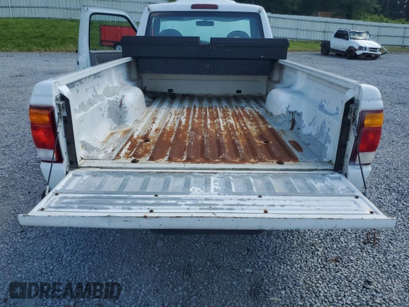 1998 Ford Ranger XL with VIN 1FTYR10U8WUB87359, listed as a Copart auction lot 60277695 with 117,804 mi miles and Salvage title. Bid and sale history available at DreamBid. Image 10.
