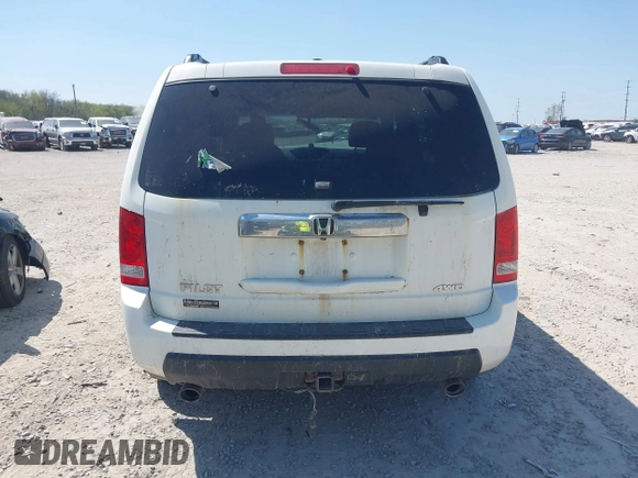 2011 Honda Pilot EX-L with VIN 5FNYF4H69BB091503, listed as a IAAI auction lot 42103011 with 246,816 mi miles and . Bid and sale history available at carsss.com. Image 16.