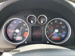 2001 Audi TT z VIN TRUTC28N011007130, wystawiony jako Copart lot #58706525 z przebiegiem 150 959 mil mil oraz Tytuł czysty. Historia ofert i sprzedaży dostępna na DreamBid. Obrazek 9.