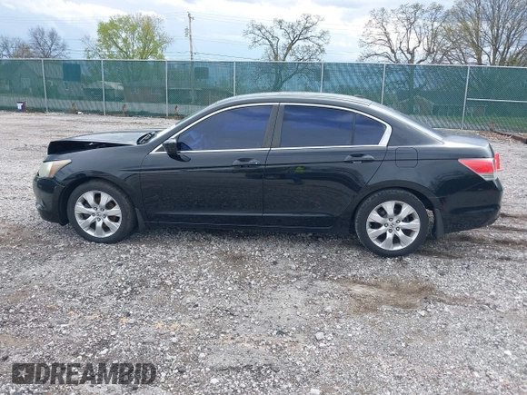 2010 Honda Accord EX-L z VIN 1HGCP2F86AA032708, wystawiony jako IAAI lot #42010837 z przebiegiem 196 739 mil mil oraz . Historia ofert i sprzedaży dostępna na DreamBid. Obrazek 14.