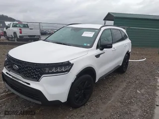 2021 Kia Sorento S with VIN 5XYRLDLC2MG037790, listed as a IAAI auction lot 41475407 with 48,689 mi miles. Bid and sale history available at carsss.com. Image 6.
