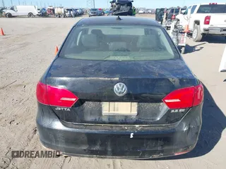 2012 Volkswagen Jetta SE with VIN 3VWDX7AJ1CM389176, listed as a IAAI auction lot 40603684 with 114,047 mi miles and . Bid and sale history available at DreamBid. Image 14.