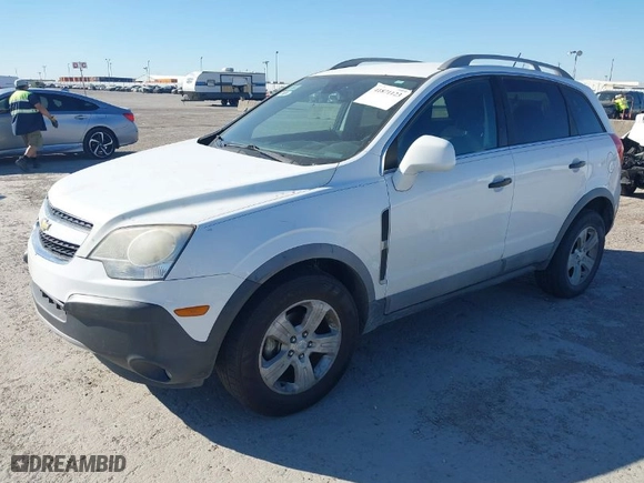 2014 Chevrolet Captiva Sport Fleet LS with VIN 3GNAL2EK6ES524360, listed as a IAAI auction lot 41871123 with 138,456 mi miles. Bid and sale history available at carsss.com. Image 2.