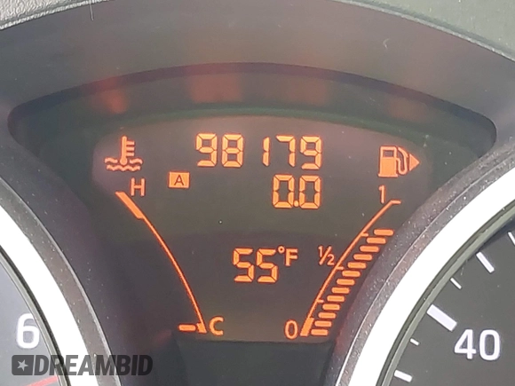 2015 Nissan Juke SV with VIN JN8AF5MVXFT553675, listed as a IAAI auction lot 41815944 with 100,000 mi miles and . Bid and sale history available at DreamBid. Image 16.