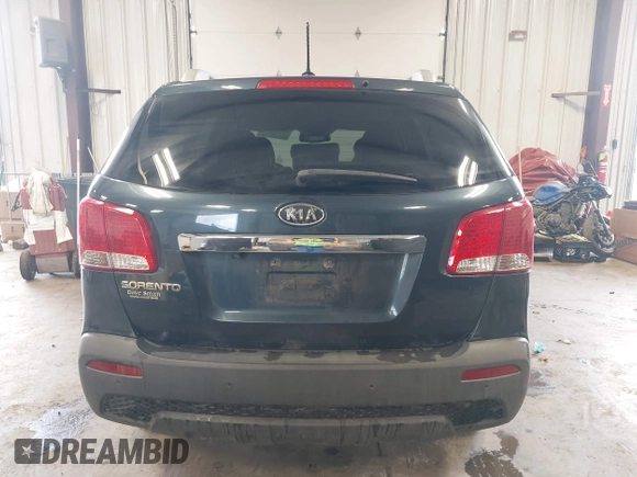 2011 Kia Sorento LX with VIN 5XYKT4A12BG127151, listed as a IAAI auction lot 41891186 with 103,690 mi miles. Bid and sale history available at carsss.com. Image 17.