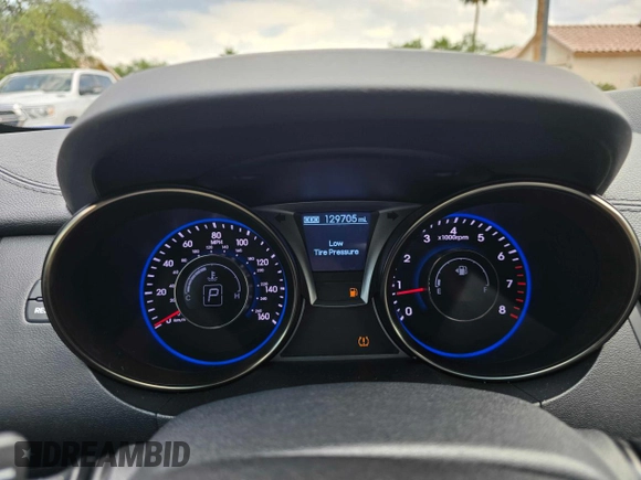 2013 Hyundai Genesis Coupe Premium z VIN KMHHT6KD3DU090574, wystawiony jako Copart lot #57272205 z przebiegiem 129 705 mil mil oraz Tytuł czysty. Historia ofert i sprzedaży dostępna na DreamBid. Obrazek 8.