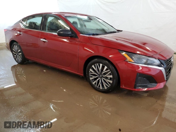 2025 Nissan Altima SV with VIN 1N4BL4DV5SN300593, listed as a Copart auction lot 52999825 with Not Provided miles and Clean Title. Bid and sale history available at DreamBid. Image 4.