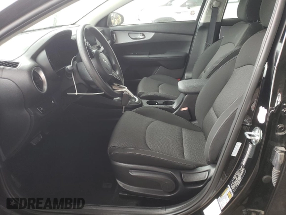 2024 Kia Forte LXS with VIN 3KPF24AD9RE790786, listed as a Copart auction lot 54427265 with 21,325 mi miles and Non Repairable. Bid and sale history available at DreamBid. Image 7.