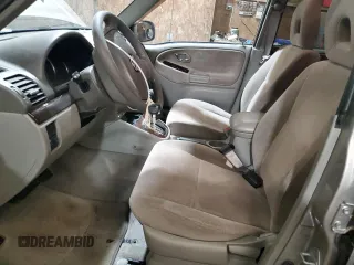 2005 Suzuki XL-7 LX with VIN JS3TX92V054105984, listed as a Copart auction lot 89070865 with 135,453 mi miles and Salvage Title. Bid and sale history available at carsss.com. Image 7.
