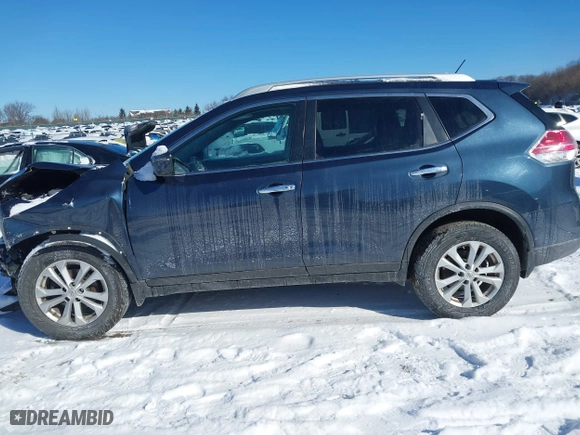 2016 Nissan Rogue S with VIN 5N1AT2MV9GC826296, listed as a IAAI auction lot 41573007 with 111,284 mi miles. Bid and sale history available at carsss.com. Image 14.