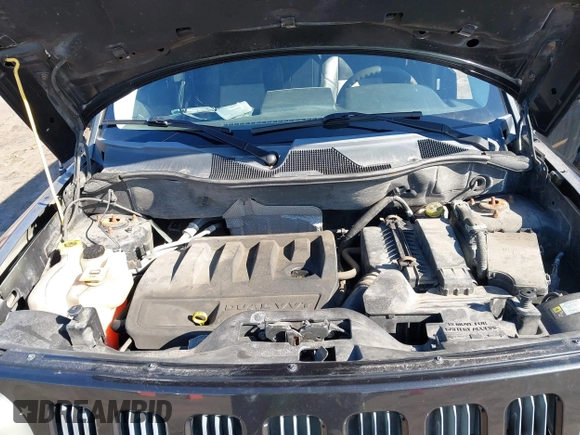 2008 Jeep Patriot Sport with VIN 1J8FF28W58D569808, listed as a IAAI auction lot 41865655 with 142,215 mi miles and . Bid and sale history available at DreamBid. Image 10.