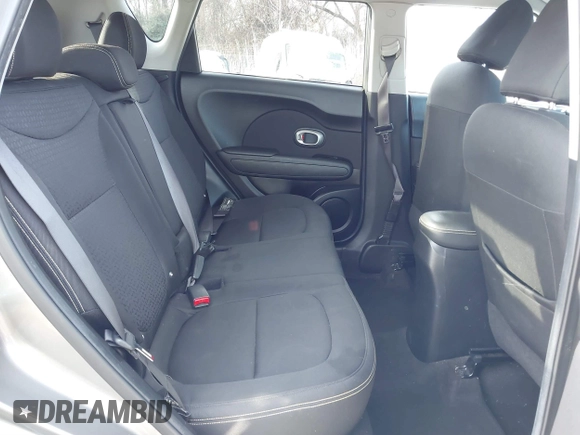 2015 Kia Soul + with VIN KNDJP3A5XF7122683, listed as a IAAI auction lot 41270677 with 107,595 mi miles. Bid and sale history available at carsss.com. Image 8.