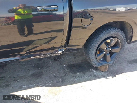 2018 Ram 1500 Big Horn with VIN 1C6RR7LT5JS163638, listed as a IAAI auction lot 41844678 with 53,756 mi miles and . Bid and sale history available at DreamBid. Image 6.
