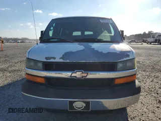 2008 Chevrolet Express Passenger with VIN 1GAHG39K581163150, listed as a Copart auction lot 83560444 with 103,807 mi miles and Salvage title. Bid and sale history available at DreamBid. Image 5.