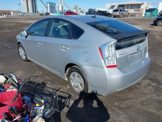 2010 Toyota Prius II with VIN JTDKN3DU1A0047225, listed as a IAAI auction lot 41833174 with 218,334 mi miles. Bid and sale history available at carsss.com. Image 3.