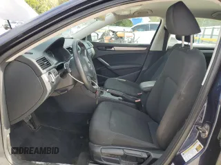 2014 Volkswagen Passat S с VIN 1VWAT7A31EC089965, выставлен на аукционе Copart как лот 58954655 с пробегом 134 695 миль миль и Списание • Salvage title. История ставок и продаж доступна на DreamBid. Изображение 7.