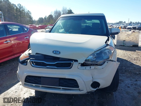 2012 Kia Soul + with VIN KNDJT2A62C7371120, listed as a IAAI auction lot 41442500 with 152,206 mi miles. Bid and sale history available at carsss.com. Image 6.