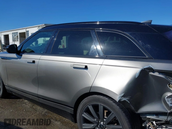2018 Land Rover Range Rover Velar R-Dynamic HSE with VIN SALYM2RV4JA749910, listed as a IAAI auction lot 41796691 with 61,125 mi miles and . Bid and sale history available at DreamBid. Image 15.