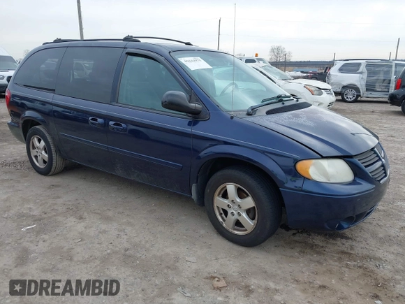 2005 Dodge Caravan SXT with VIN 2D4GP44L75R114843, listed as a IAAI auction lot 41644975 with 128,767 mi miles and . Bid and sale history available at DreamBid. Image 1.