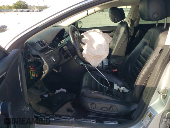 2014 Volkswagen CC Lux with VIN WVWRN7AN5EE528624, listed as a Copart auction lot 75838964 with 0 mi miles and Salvage Title. Bid and sale history available at carsss.com. Image 7.