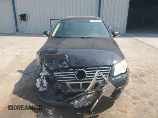 2006 Volkswagen Passat 3.6L V6 z VIN WVWCU73C46P079463, wystawiony jako Copart lot #57505385 z przebiegiem 147 541 mil mil oraz Szkoda całkowita • Salvage title. Historia ofert i sprzedaży dostępna na DreamBid. Obrazek 5.