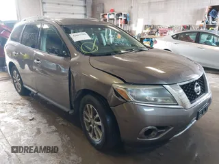 2014 Nissan Pathfinder S with VIN 5N1AR2MM7EC601720, listed as a IAAI auction lot 42067759 with 114,910 mi miles and . Bid and sale history available at DreamBid. Image 6.