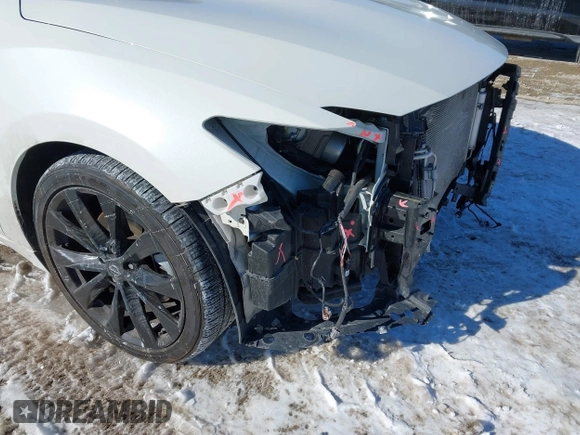 2023 Nissan Maxima SR с VIN 1N4AA6EV4PC505398, выставлен на аукционе IAAI как лот 41545275 с пробегом 33 067 миль миль и . История ставок и продаж доступна на DreamBid. Изображение 20.