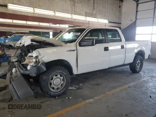 2013 Ford F-150 XL with VIN 1FTFW1EF4DKF26881, listed as a Copart auction lot 45454695 with 214,829 mi miles and Salvage Title. Bid and sale history available at carsss.com. Image 1.