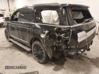 2021 Lincoln Navigator Reserve z VIN 5LMJJ2LT3MEL11572, wystawiony jako IAAI lot #41615607 z przebiegiem 94 792 mil mil oraz . Historia ofert i sprzedaży dostępna na DreamBid. Obrazek 3.